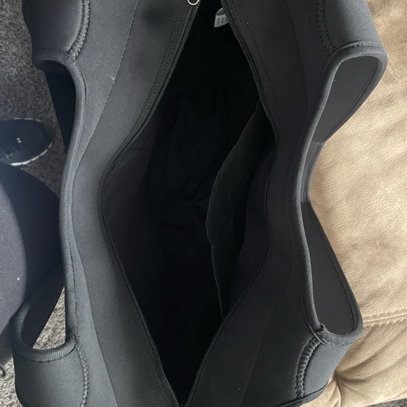 MacKenzie Childs Carry All - Picture 3 of 4